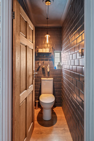 Photo 4- click for photo gallery